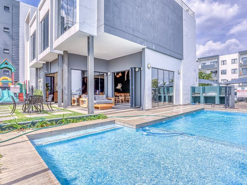 Apartment For Sale in New Road - Photo 2