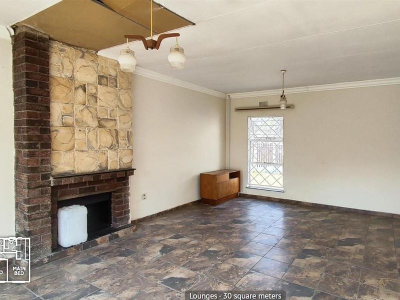 Spacious 4-Bedroom Home with Huge Potential in Nigel - Photo 4