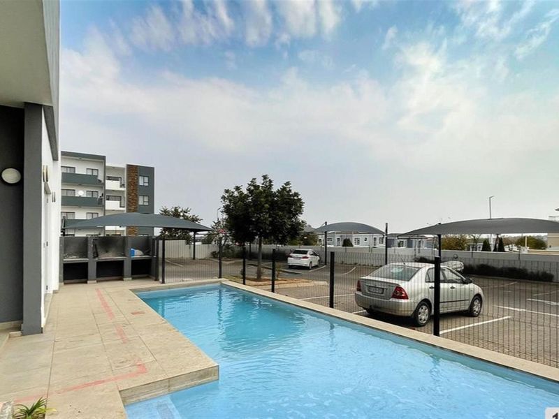 Apartment For Sale in Erand Gardens, Midrand - Photo 8