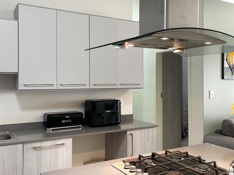 Apartment For Sale in Erand Gardens, Midrand - Photo 4