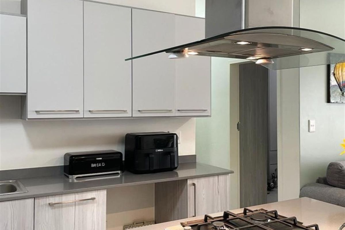 Apartment For Sale in Erand Gardens, Midrand - Photo 4