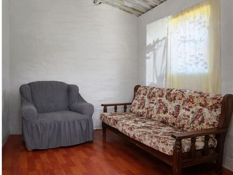 3 Bedroom Home for Sale - Ideal for Families or Investors - Photo 8