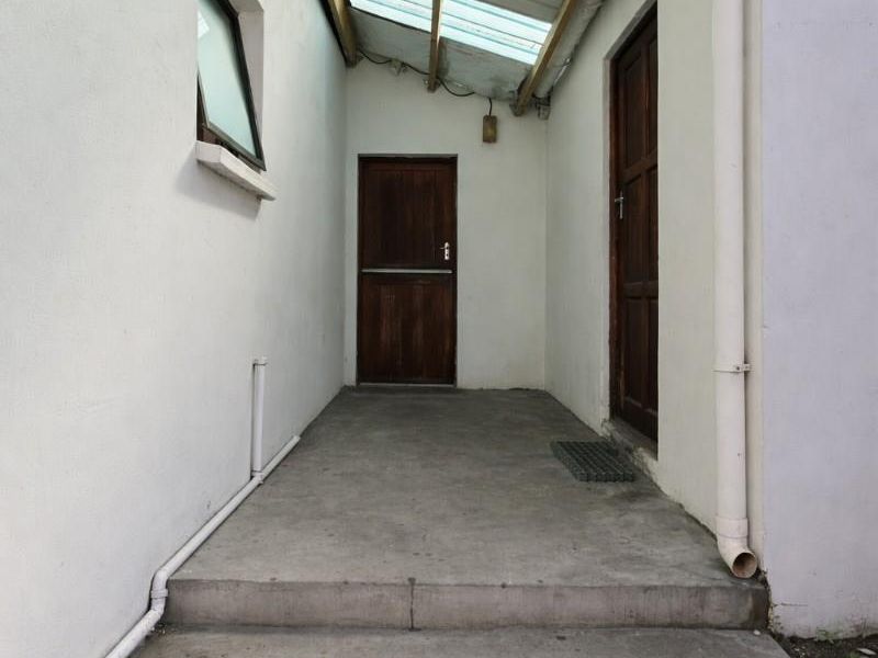 3 Bedroom Home for Sale - Ideal for Families or Investors - Photo 6