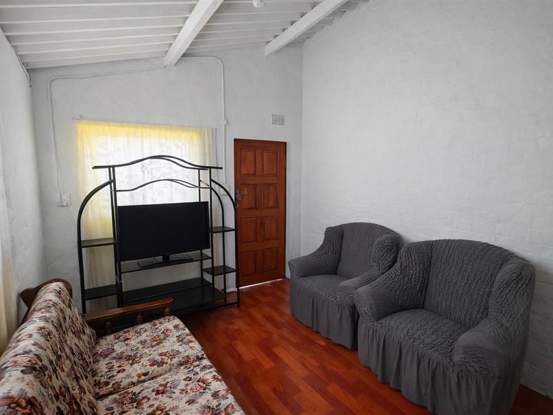 3 Bedroom Home for Sale - Ideal for Families or Investors - Photo 7