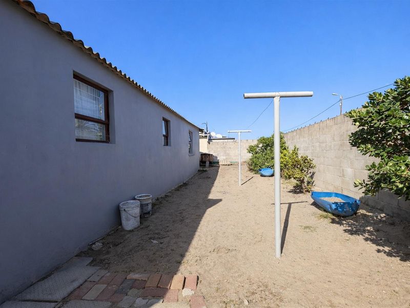 3 Bedroom Home for Sale - Ideal for Families or Investors - Photo 5