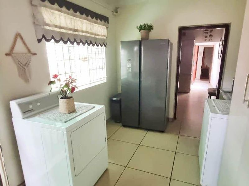 Well-Positioned 4-Bedroom Home with Flatlet in Delmas Central - Photo 6