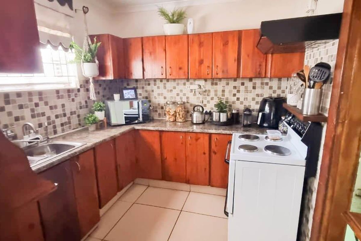 Well-Positioned 4-Bedroom Home with Flatlet in Delmas Central - Photo 5