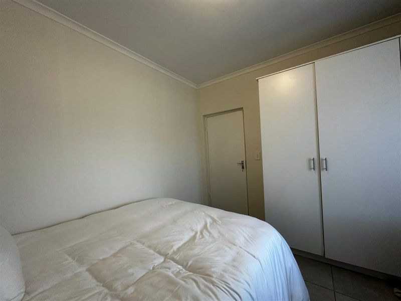 Very Neat 2-Bedroom Apartment  | Ideal for Homeowners or Investo - Photo 6