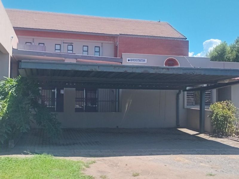 Office To Rent in Newcastle Central, Newcastle, KwaZulu Natal - Photo 1