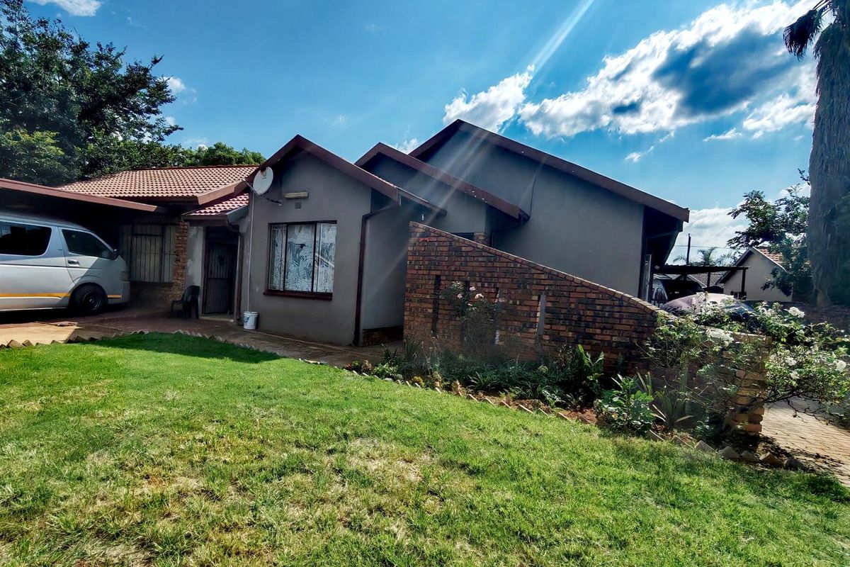 House For Sale in Mineralia, Middelburg - Photo 4