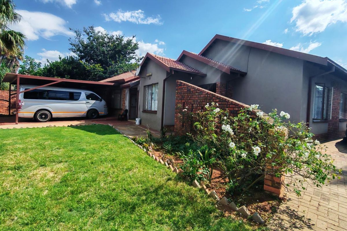 House For Sale in Mineralia, Middelburg - Photo 5