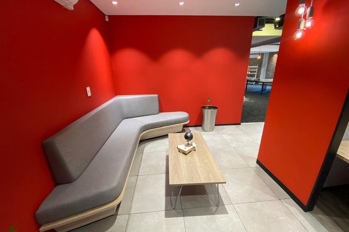 Office To Rent in De Waterkant, Cape Town - Photo 3