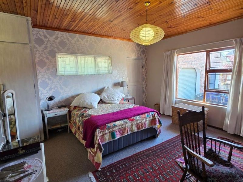 Coastal Charm and Comfort in a Prime Jeffreys Bay Location - Photo 8