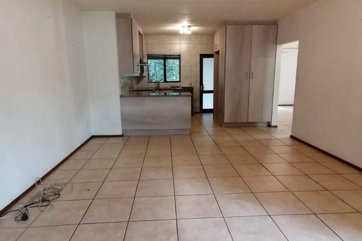 Two Bedroom Ground Floor Apartment For Sale in Riverglades Estate Jukskei Park - Photo 5