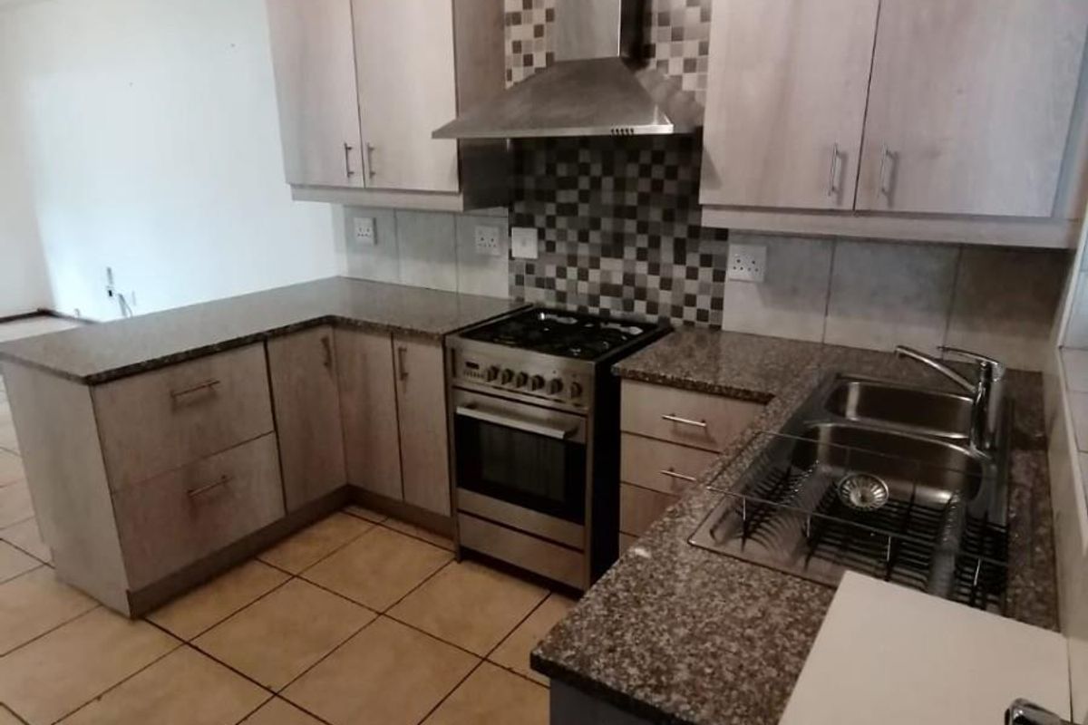Two Bedroom Ground Floor Apartment For Sale in Riverglades Estate Jukskei Park - Photo 4