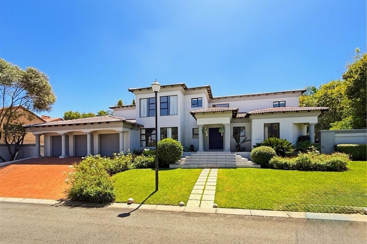 Prime Location and Walking Distance to Park and Amenities - Photo 5