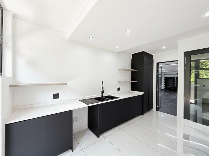 Contemporary Luxury Architectural Home in Helderfontein Estate - Photo 9