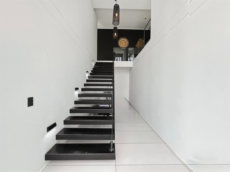 Contemporary Luxury Architectural Home in Helderfontein Estate - Photo 5