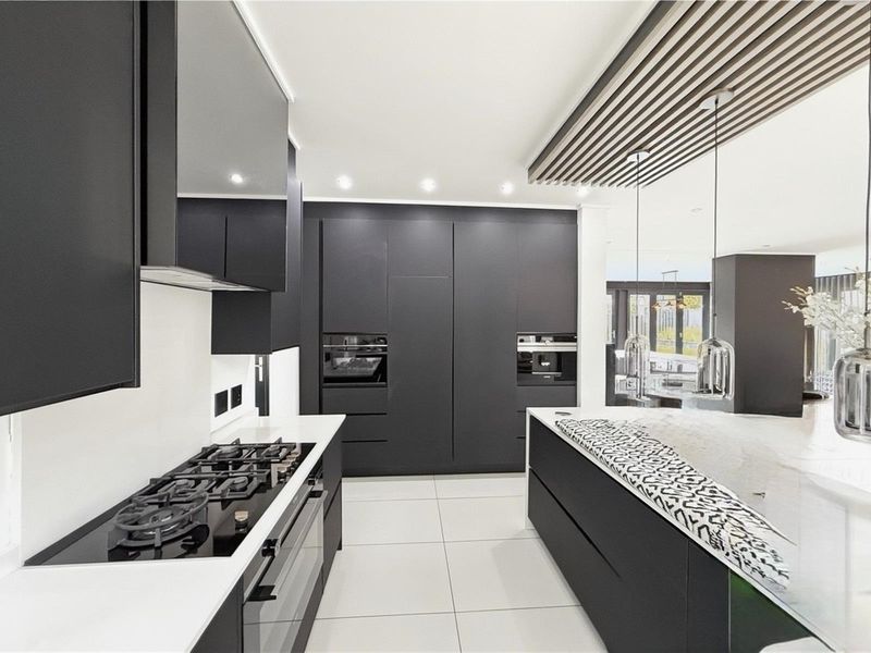 Contemporary Luxury Architectural Home in Helderfontein Estate - Photo 10