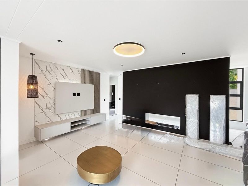 Contemporary Luxury Architectural Home in Helderfontein Estate - Photo 7