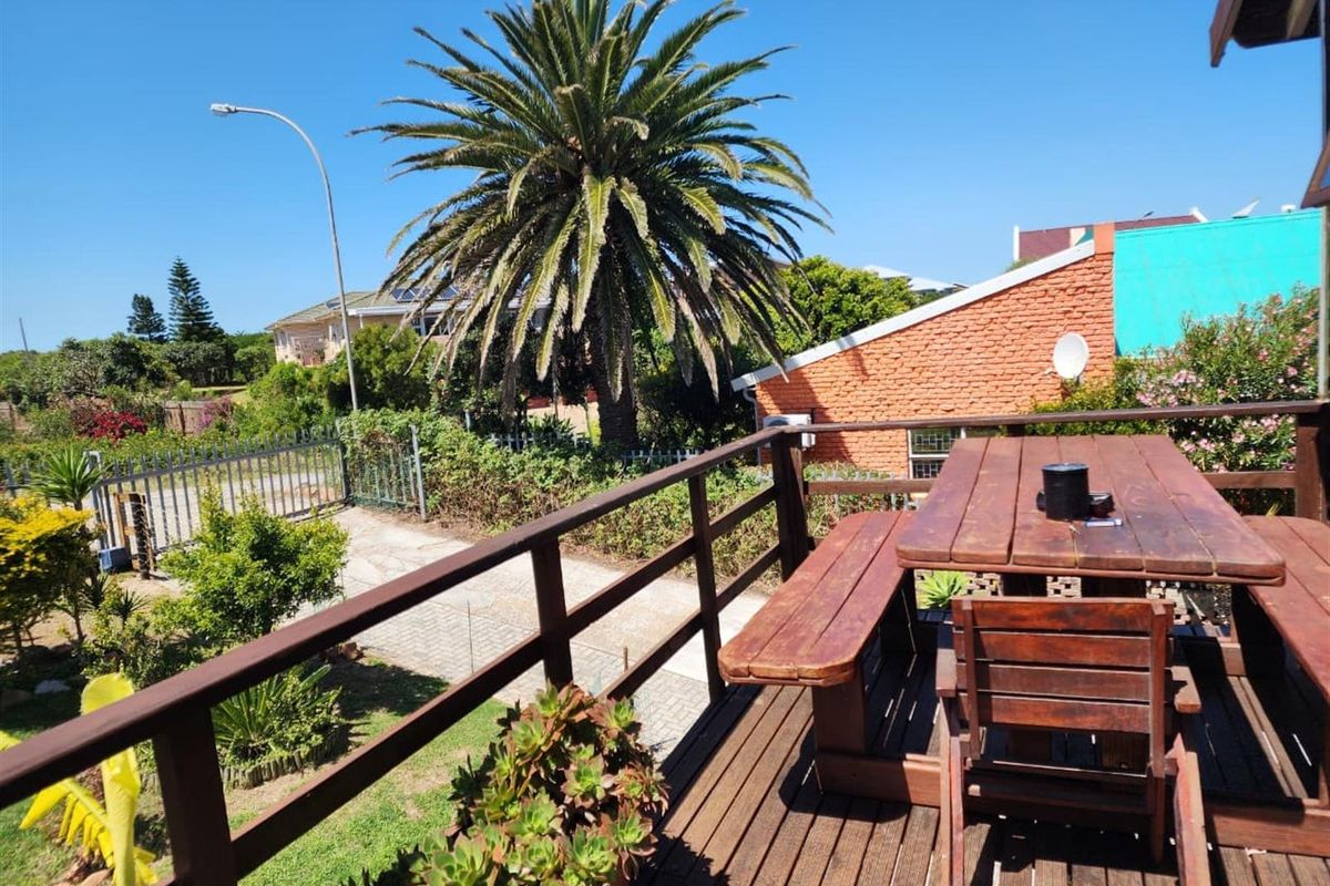 Invest, Retire, or Relax - Endless Possibilities in Paradise - Photo 3