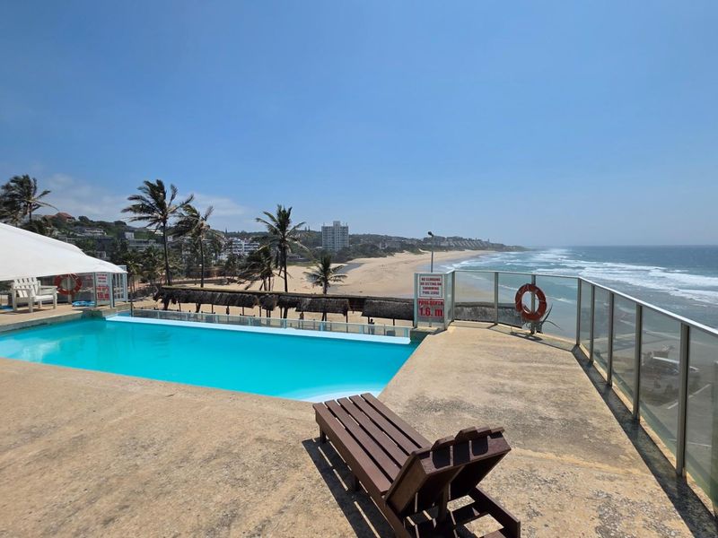 2 bedroom, 1 bathroom Beachfront Apartment For Sale in Margate - Photo 5