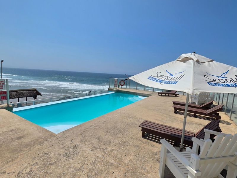 2 bedroom, 1 bathroom Beachfront Apartment For Sale in Margate - Photo 4