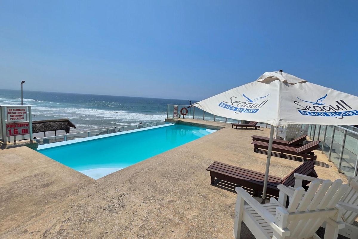 2 bedroom, 1 bathroom Beachfront Apartment For Sale in Margate - Photo 4