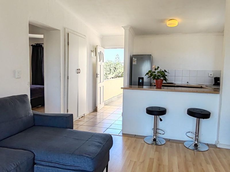 Modern First-Floor Corner Apartment in Sought-After Madison Square Gardens, Parklands - Photo 7