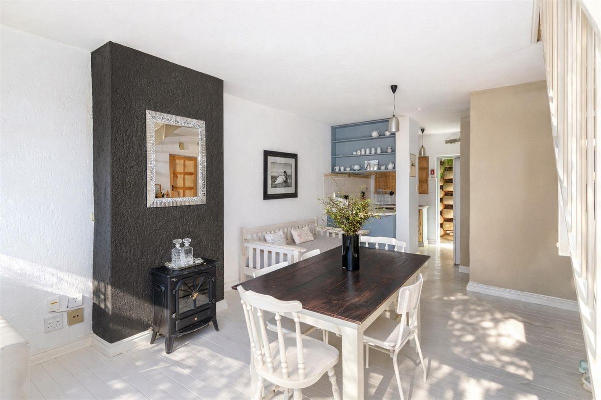 Triple-Storey Gem in Exclusive Kilberry - Photo 4