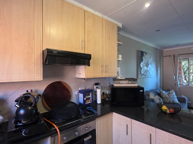 Townhouse For Sale in Mooikloof Ridge, Pretoria - Photo 3