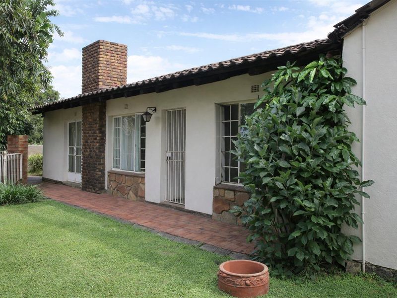 SOLD - 3 Bed Family Home for sale in Birchleigh - Photo 2