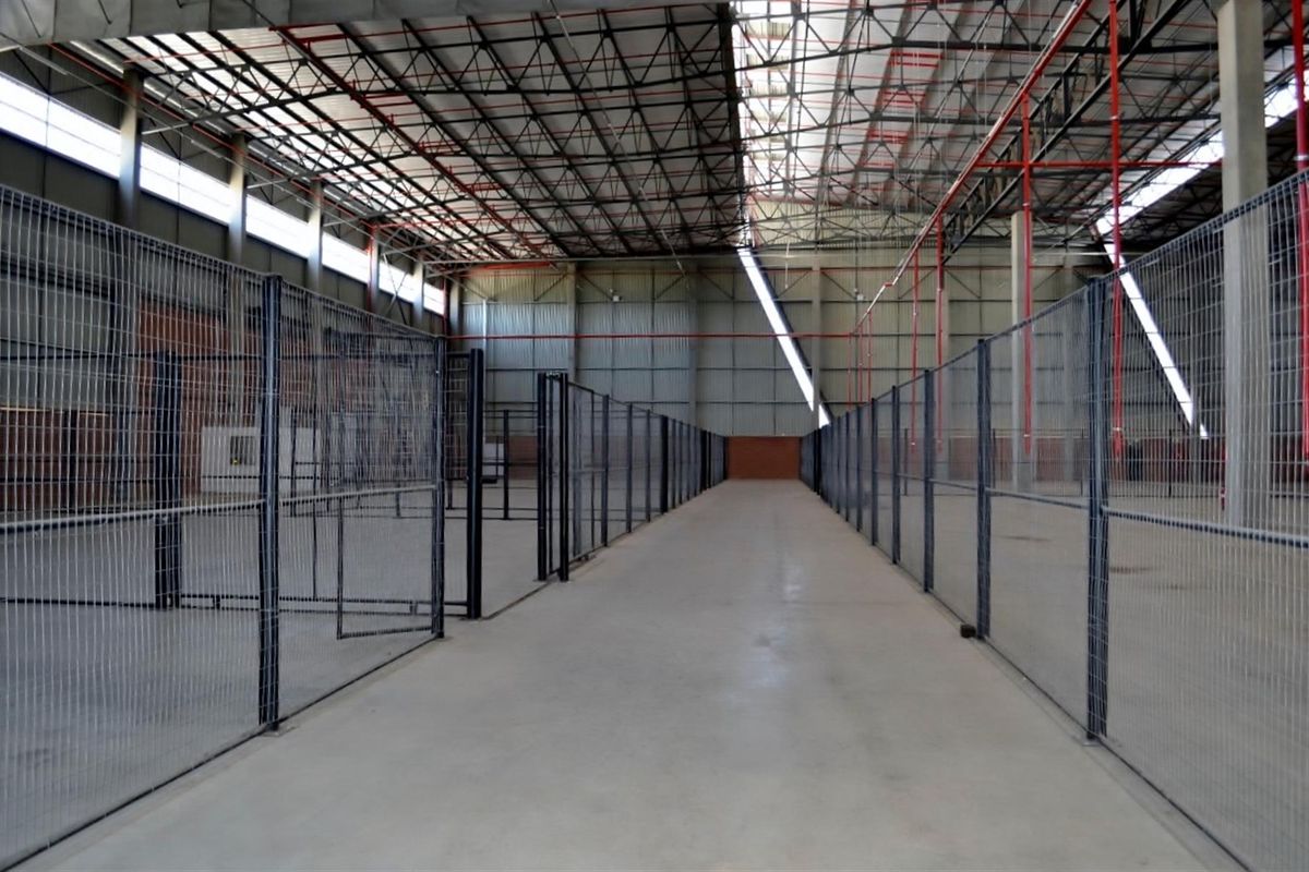 PREMIUM INDUSTRIAL FACILITY IN THE HEART OF GAUTENG, MODERN, WORLD CLASS, AN OPPORTUNITY FOR THE DIS - Photo 4