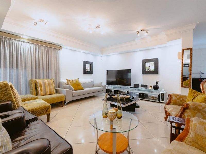 House For Sale in Birdwood Estate, Hartbeespoort, North West - Photo 4