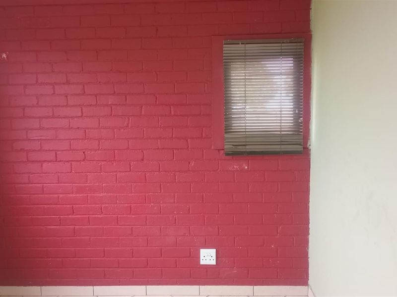 Apartment To Rent in Newcastle Central, Newcastle, KwaZulu Natal - Photo 5