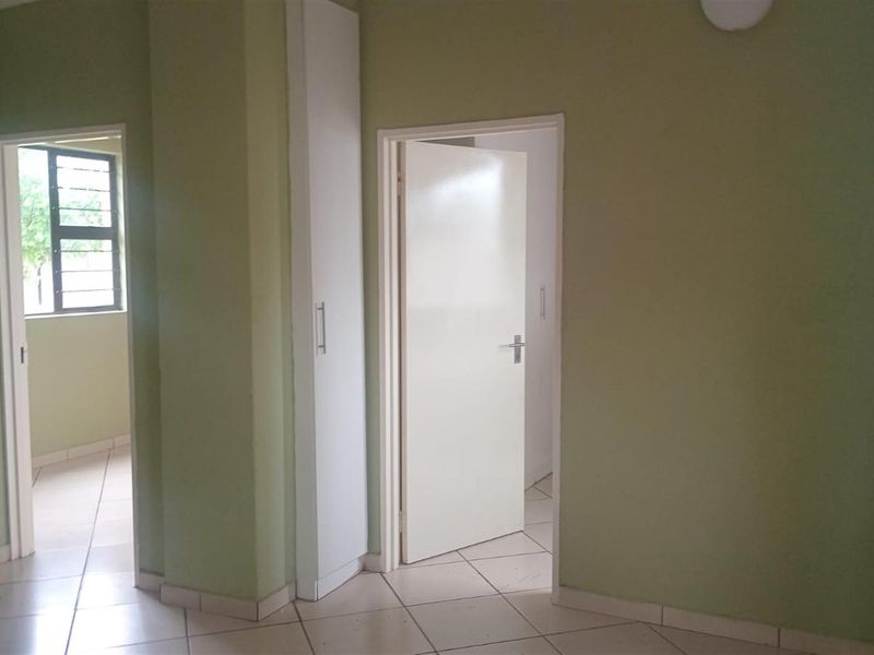 Apartment To Rent in Newcastle Central, Newcastle, KwaZulu Natal - Photo 2
