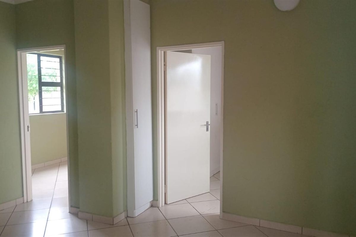 Apartment To Rent in Newcastle Central, Newcastle, KwaZulu Natal - Photo 2