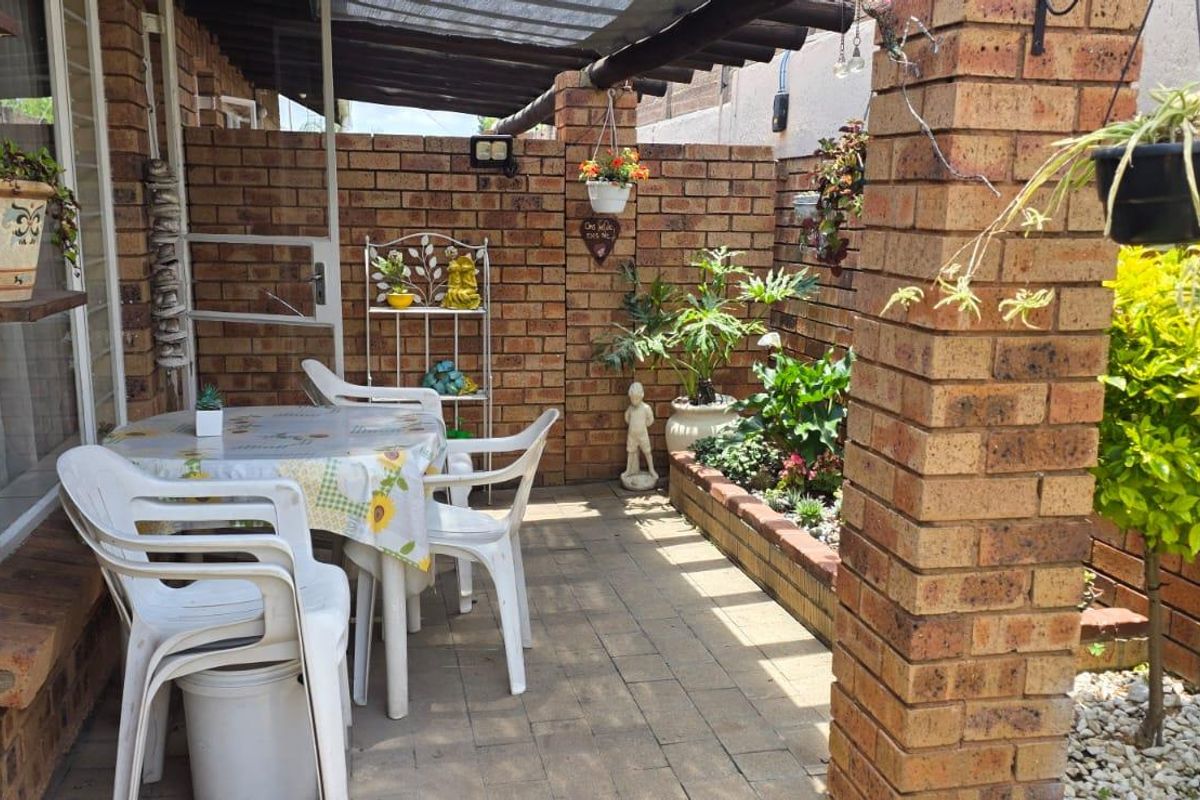 Apartment For Sale in Witfield, Boksburg - Photo 5