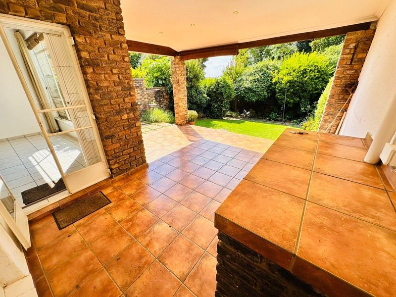 3 Bed Duplex Townhouse - Mill Hill - Photo 4