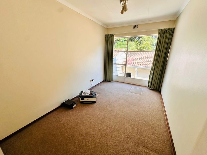 3 Bed Duplex Townhouse - Mill Hill - Photo 6