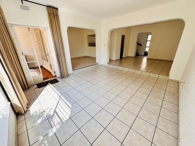 3 Bed Duplex Townhouse - Mill Hill - Photo 10