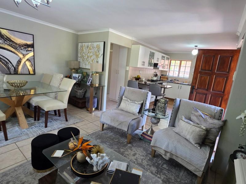 Picturesque 2 bedroom, 2 bathroom Townhouse For Sale with the Eco Estate - Photo 5