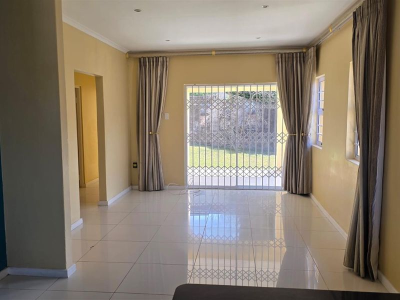 3-Bedroom Townhouse in Secure Gated Community - Photo 5