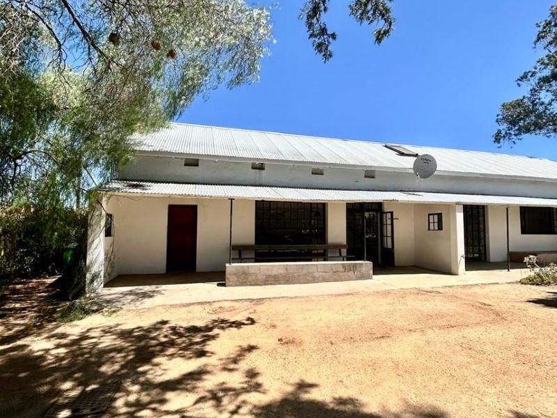 Homestead with Artist Studio For Sale in Hopefield - Photo 4