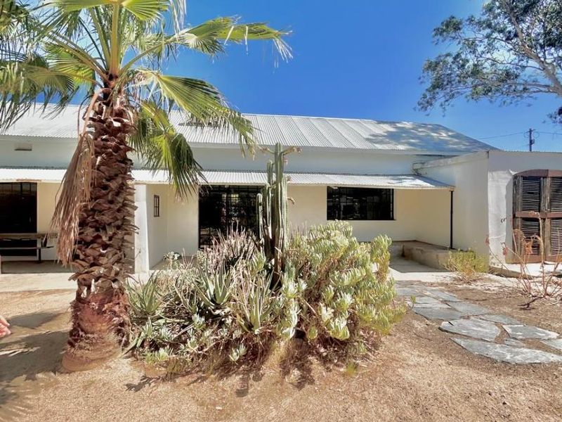 Homestead with Artist Studio For Sale in Hopefield - Photo 1