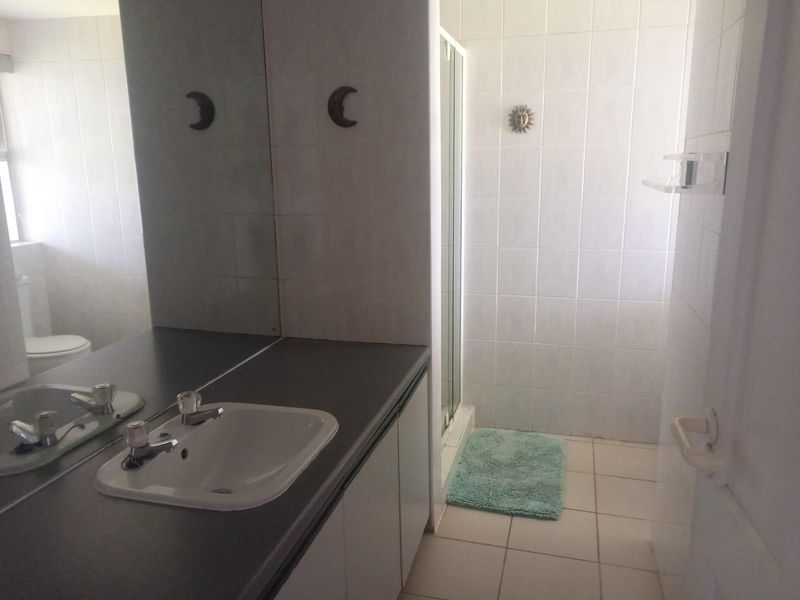 Apartment To Rent in Ballito Central, Ballito, KwaZulu Natal - Photo 5