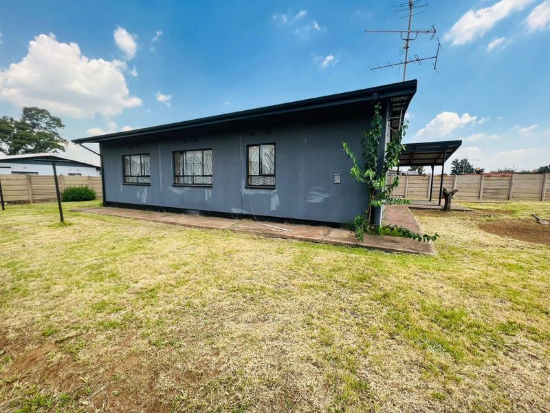 House For Sale in CW 4, Vanderbijlpark CW - Photo 6