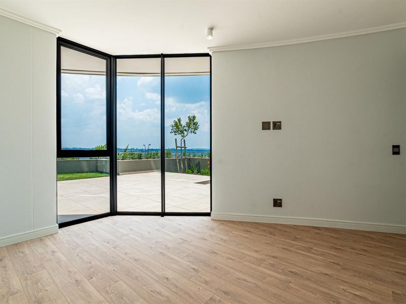 2 Bedroom Apartment For Rent in Waterfall, Midrand - Photo 10