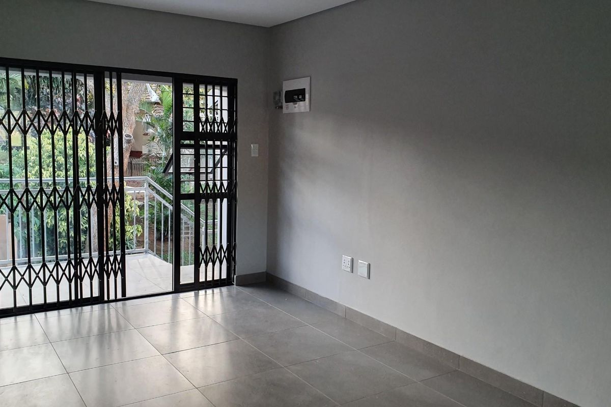 Spaciouse 2 Bed apartment for Rent Parkhill - Photo 3