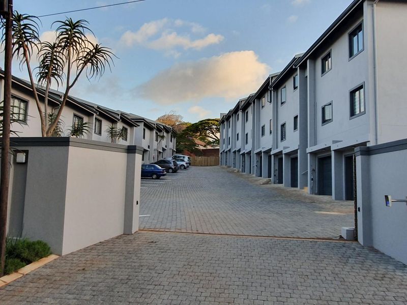 Spaciouse 2 Bed apartment for Rent Parkhill - Photo 8